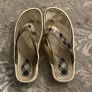 Burberry Black and Cream Check Print